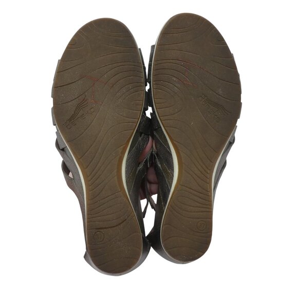 Dansko Viviam Pewter Silver Metallic Leather Open Toe Strappy Wedge Sandals - Picture 10 of 13